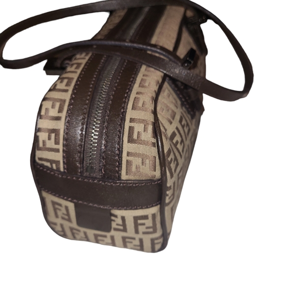 🤎💯Authentic Fendi Zucchino Bag🤎 - Picture 10 of 14